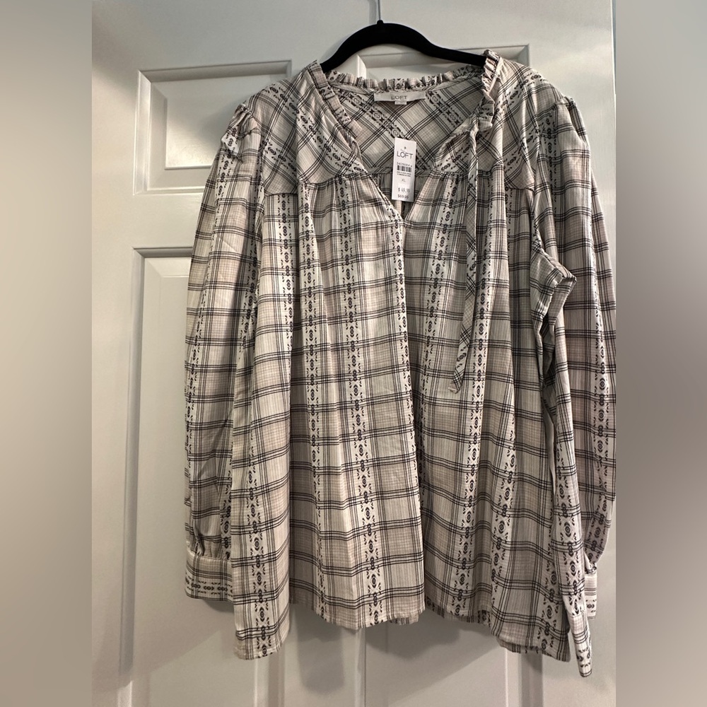 LOFT Long Sleeve Top